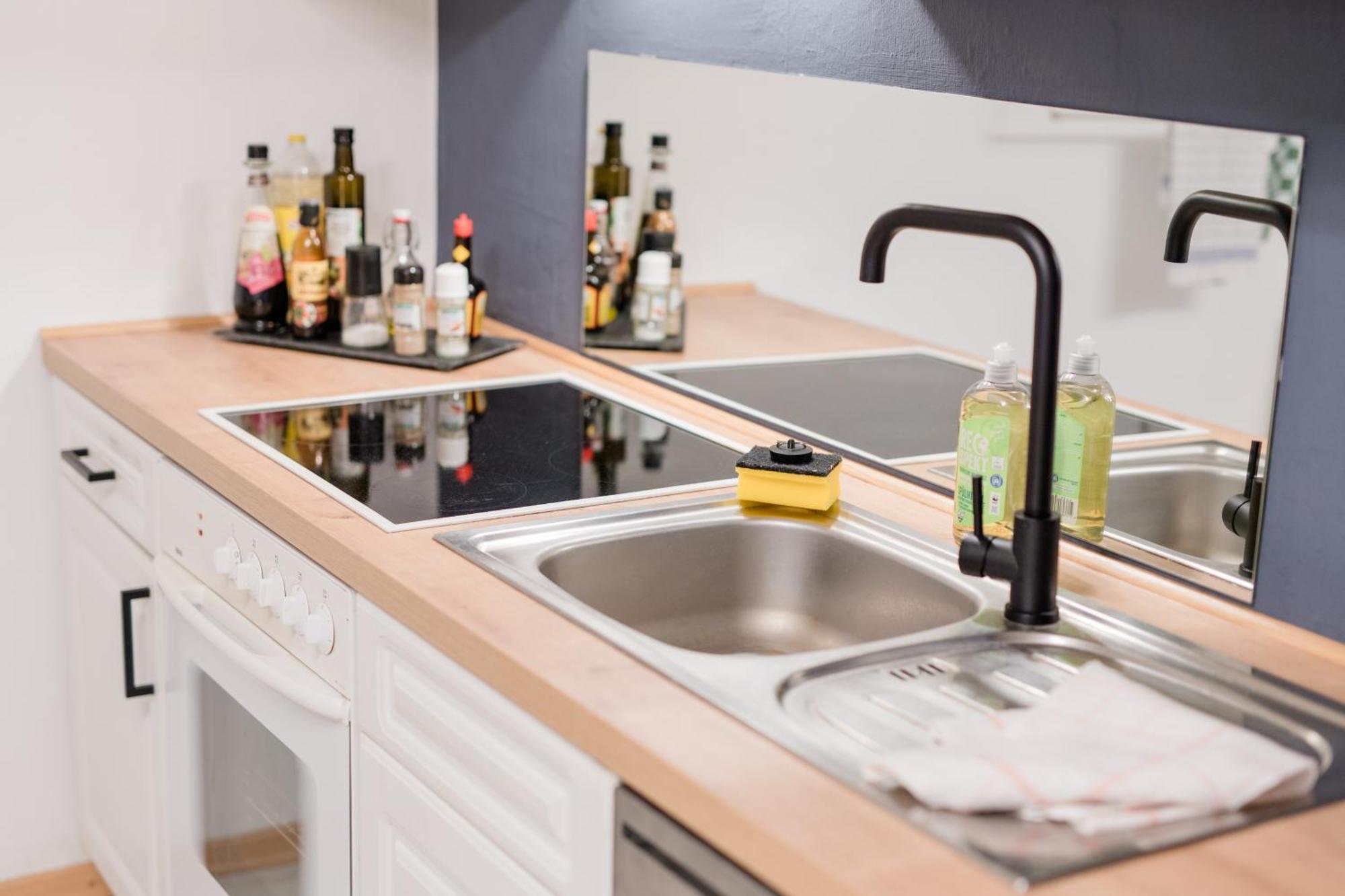 Buchlindenweg - Zimmer & Ferienwohnung Breitscheid  Экстерьер фото